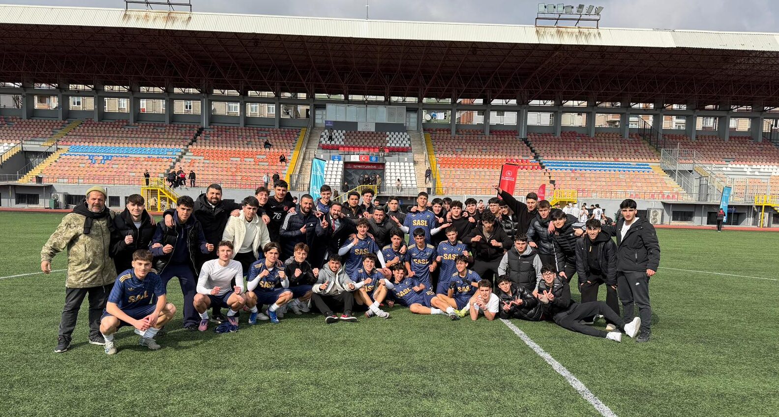 OKUL FUTBOL TAKIMIMIZ İSTANBUL ŞAMPİYONU OLDU